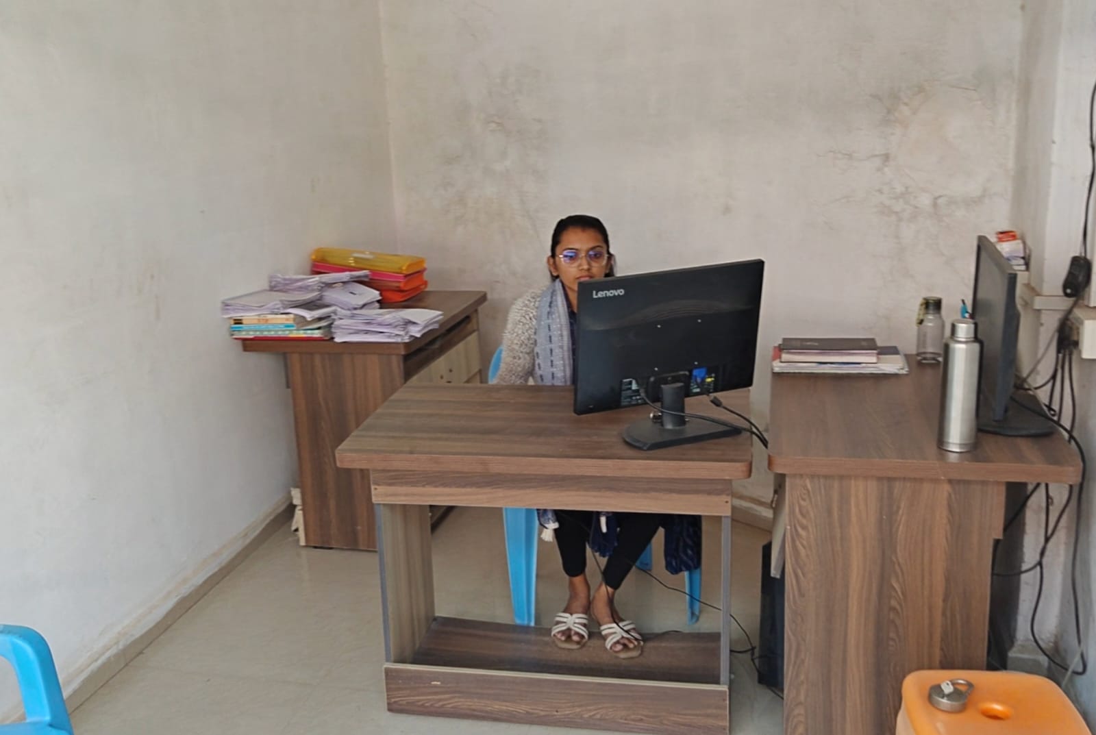 OFFICE